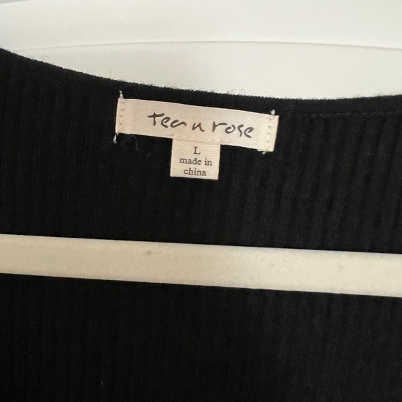 Black Ribbed Maxi Dress - Picture 4 of 5